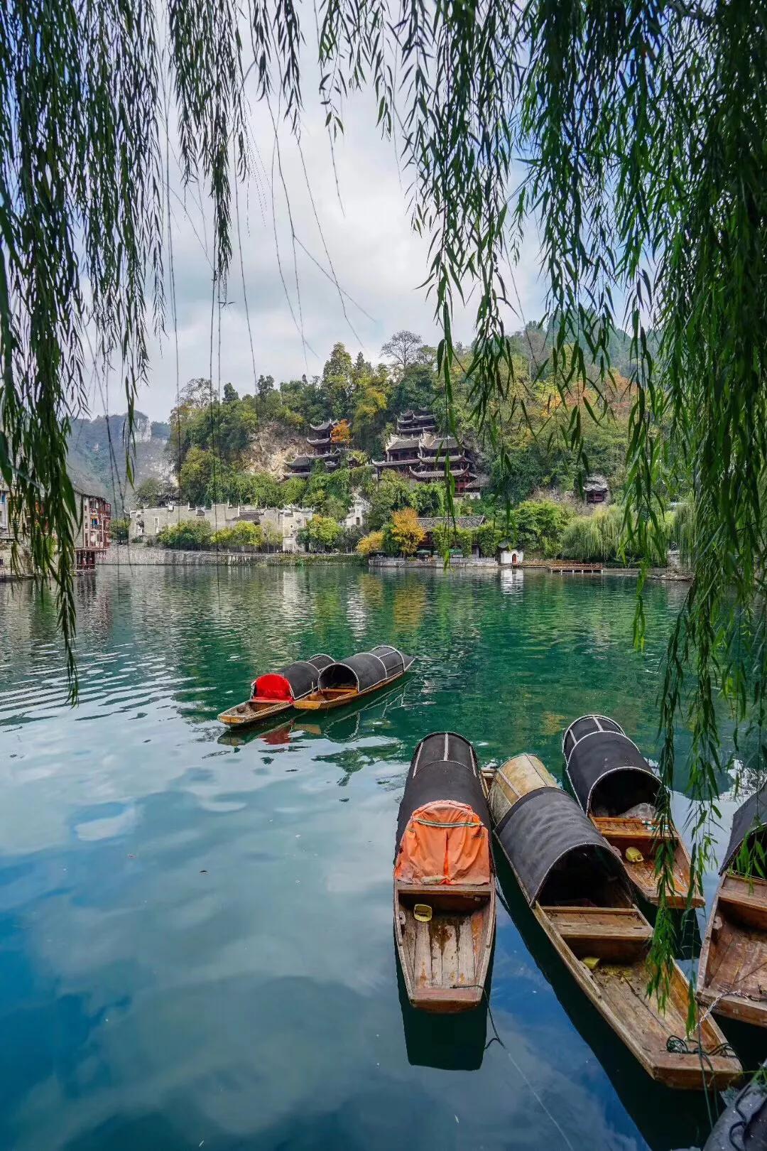 探索最新旅游地，追寻自然美景与内心平和的乐园