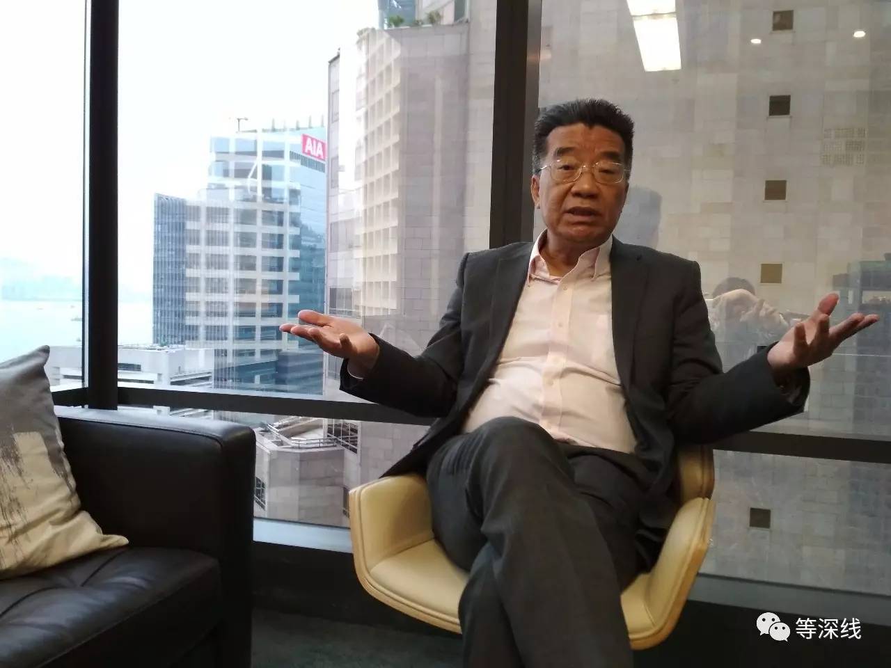 香港刘梦熊的最新动态，自信与成就之光的蜕变之路