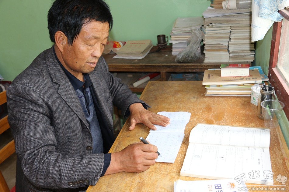 甘肃代课老师最新动态与小巷深处的特色小店揭秘